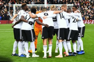  法甲保级大战混沌，五支球队深陷泥潭混战  