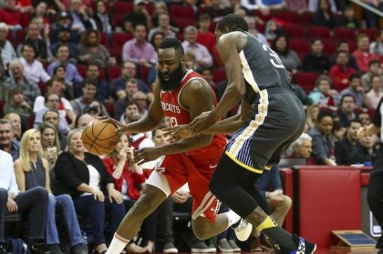  希尔德三分雨国王客场大胜勇士终结其三连胜  