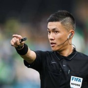  VAR争议判罚引发主帅集体炮轰  